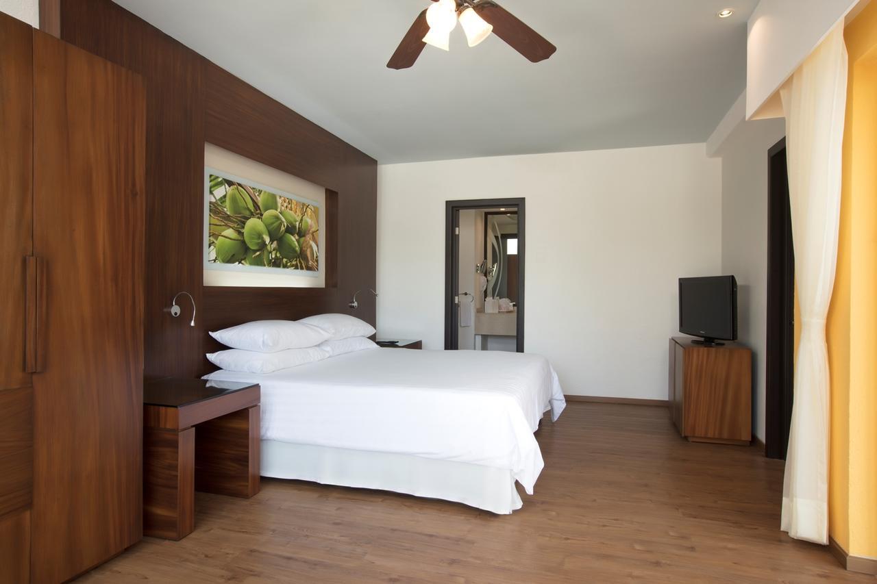 Krystal Grand Nuevo Vallarta Extérieur photo