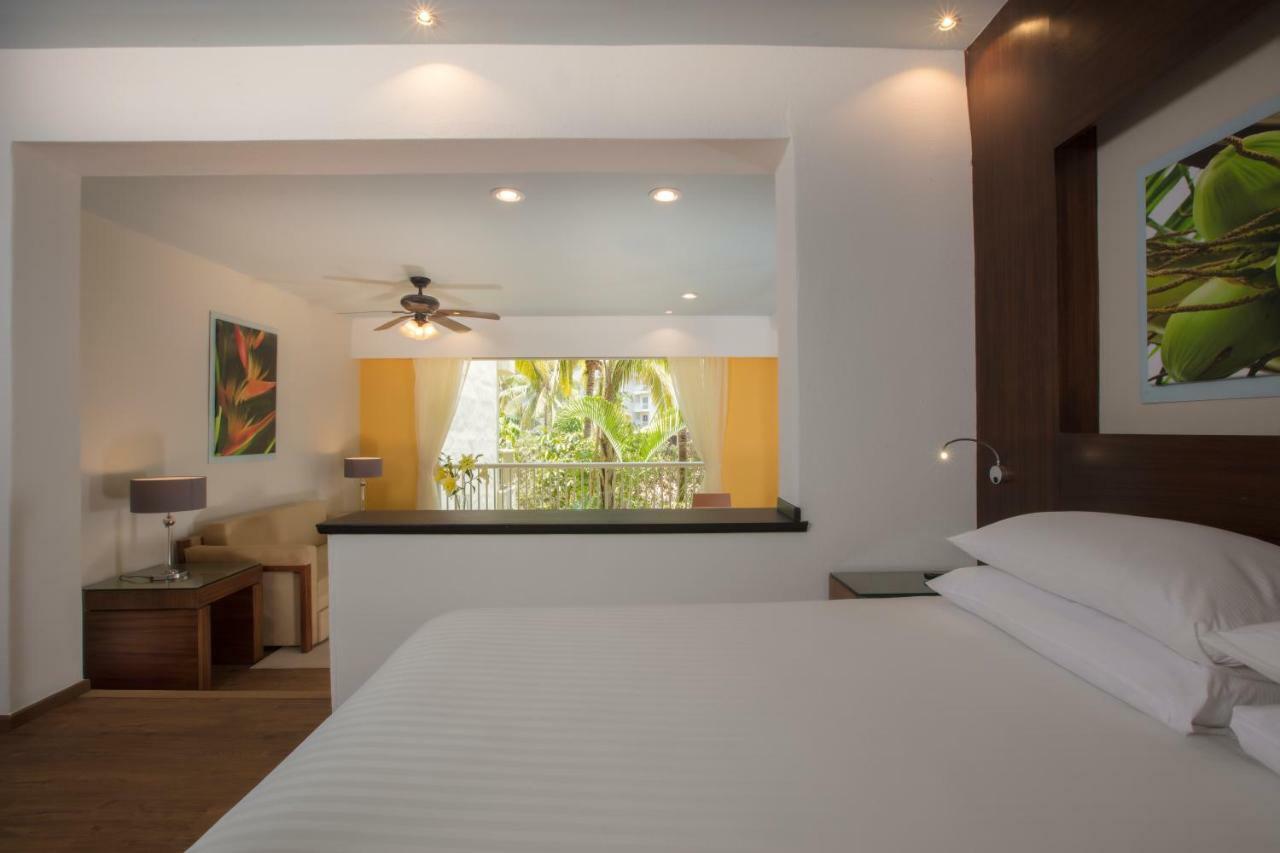 Krystal Grand Nuevo Vallarta Extérieur photo
